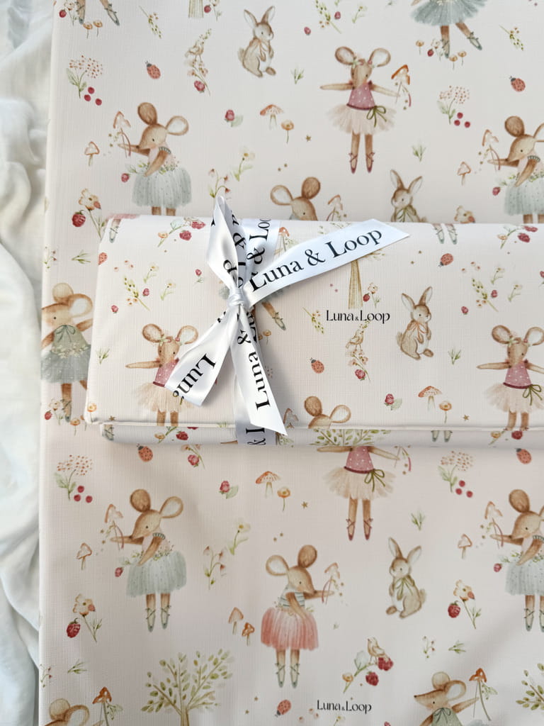 Travel Changing Mat - Garden Mouse