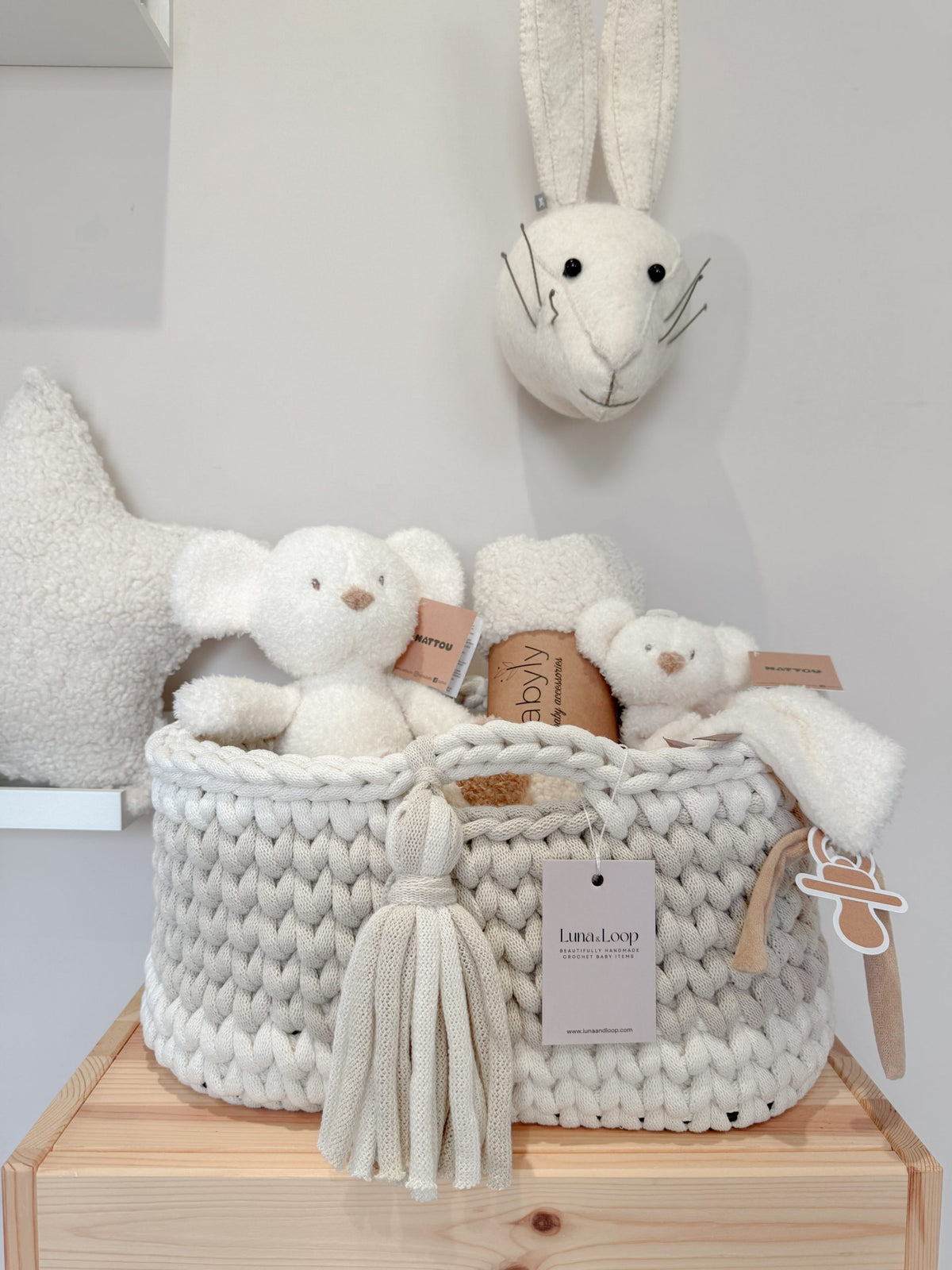 Crochet Nappy Caddy